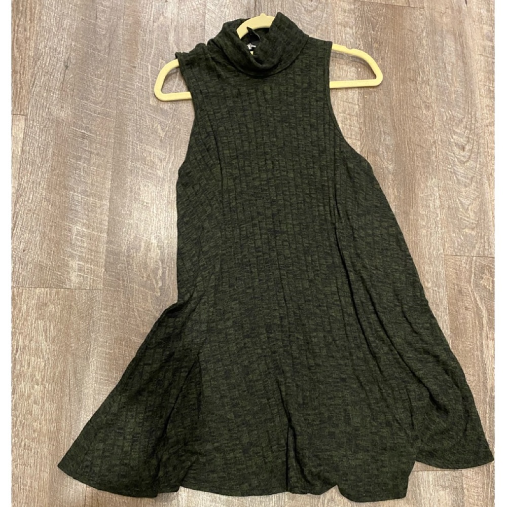 Ribbed Green Turtleneck Dress